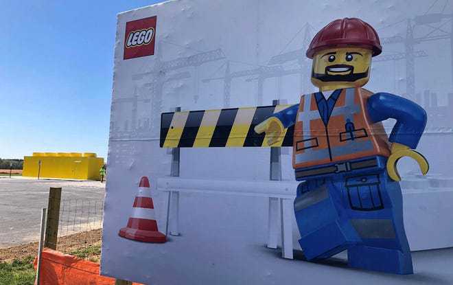 vanewsreader's tweet photo. Featured in the latest Virginia News Reader: The LEGO Group Project temporary Visitor Center installed - By @KHiggins_PI for @ProgressIndex
Read the full article at The Progress-Index. β‘ https://t.co/Cqe5fGuv94
#chesterfieldcountyva #LEGO #Virginianews #news https://t.co/87Q8TWZzqE