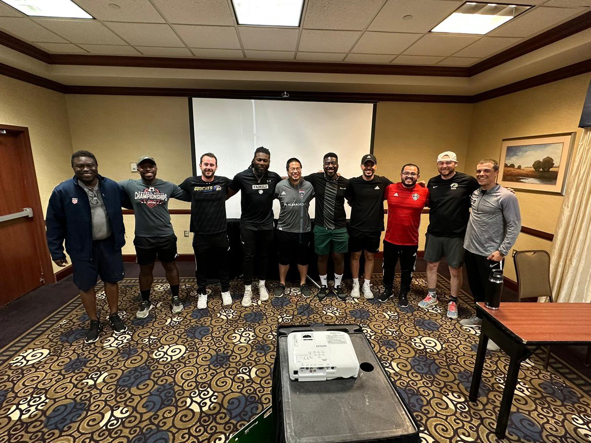 CoachEdwinJr's tweet photo. I spent the last four days in Pittsburgh (yuck) for the in-person weekend of my USSF C License Course. Thank you to the talented coaches and instructors that I learned from so much from throughout the weekend. It’s all to help kids grow through the game of soccer!

#MoreThanAGame https://t.co/tDoJfAFcyz