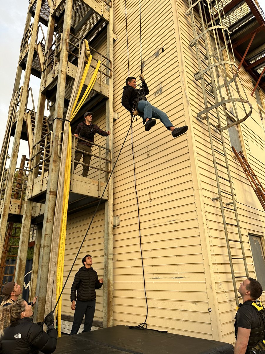 And a couple more from #911onFOX <a href="/911onFOX/">9-1-1 on FOX</a> <a href="/_911bts/">911bts</a> #bts #fox #foxtv