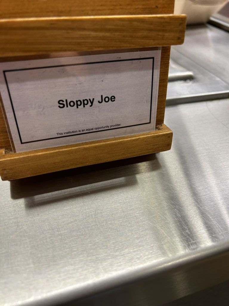 Marji_Ruzicka's tweet photo. Sloppy Joes for the win at lunch! https://t.co/YcNRiODdym
