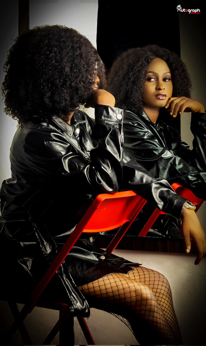 autographvisual's tweet photo. Happy birthday in arrears to you ma!
Book us for all kinds of photo shoot.

.
.
.
.
.
.
.
.
.
.
.
#photobook #photographycontent #photoshoot #autographshoot https://t.co/8wfBCk6lc4