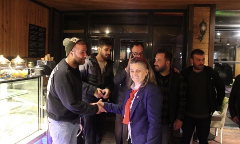 yeniparti61's tweet photo. 📍Uzungöl
Milletvekili Adaylarımız Sibel Suiçmez, Ahmet Kaya, İlker Akıncı, Mustafa Erdi Çakır, İlçe Başkanımız İsmail Sarı, İl GK Sekreterimiz Efnanur Üçüncü, İl GK Saymanımız Bahadır Şahinkaya, ve örgütümüz ile birlikte Uzungöl’lü yurttaşlarımızla iftarda bir araya geldi. https://t.co/1QShYQnAn3