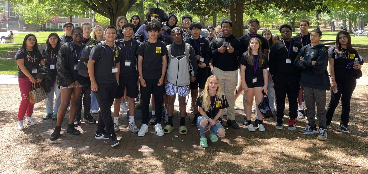 Manteo Middle AVID tweet media