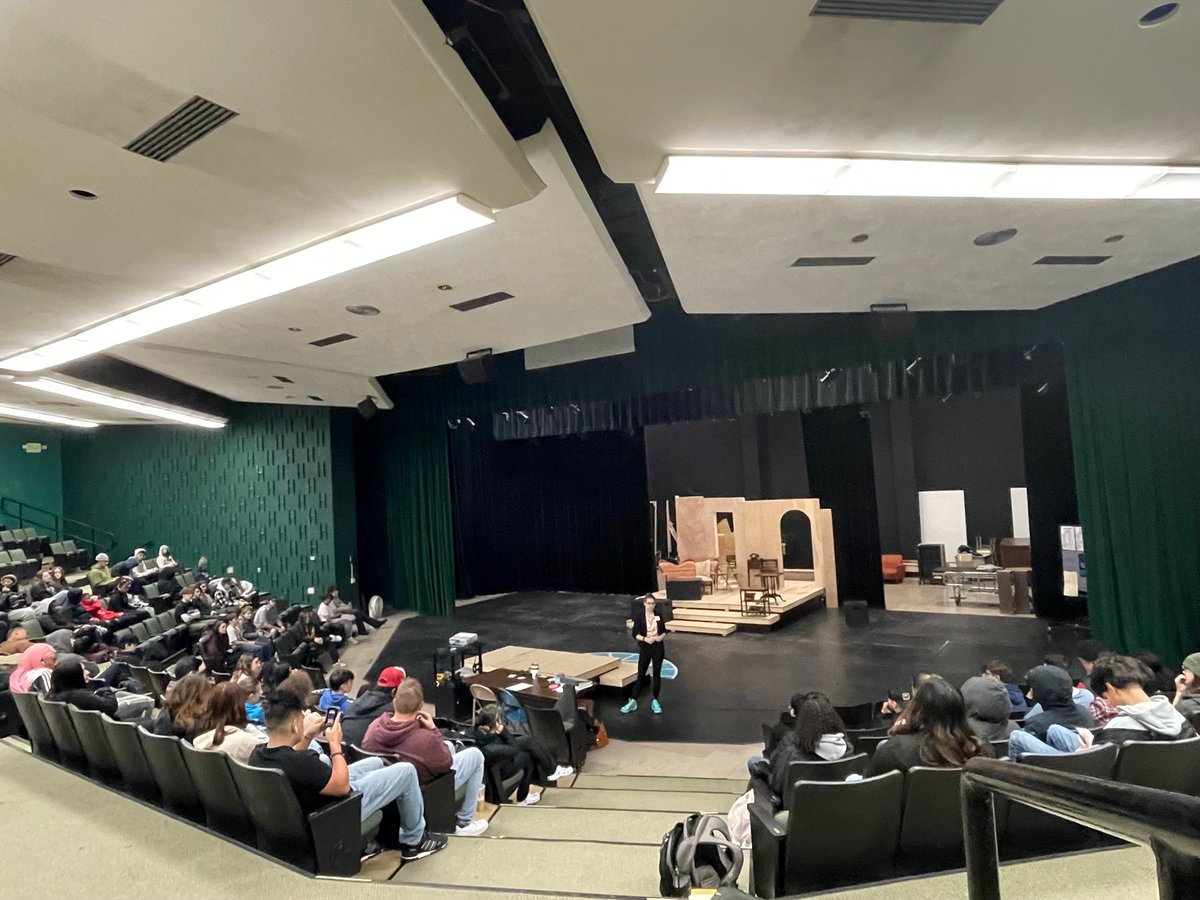 Academies of Racine - Case tweet media