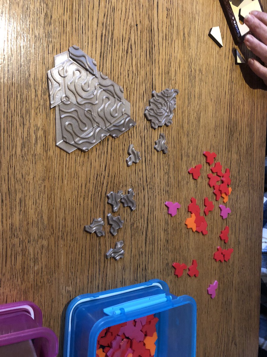 Playing with aperiodic monotiles at Guildford MathsJam