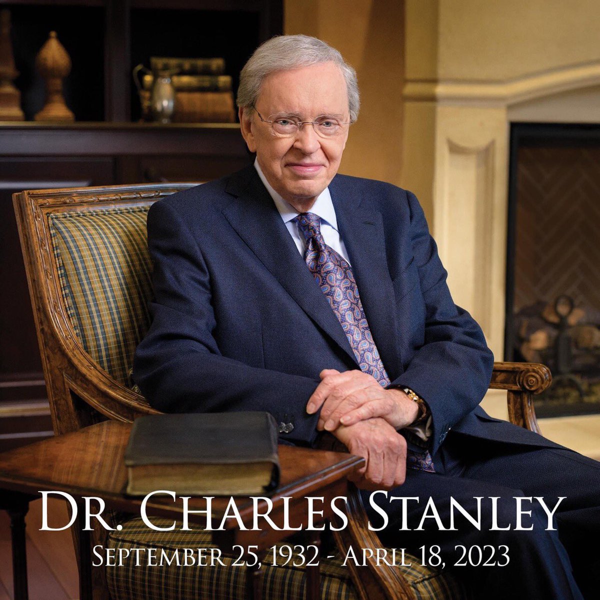 Dr. Charles Stanley died today at the age of 90. He was the long time pastor of the First Baptist Church, Atlanta. “Precious in the sight of the LORD is the death of his saints.” Psalm 116:15 He lived by this motto “Obey God and leave all the consequences to him.”