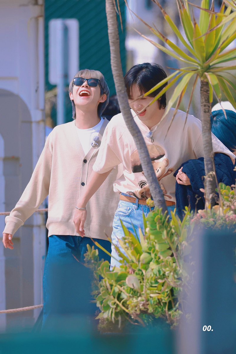 ndream00s's tweet photo. 230417 🌊🌴

#런쥔 #RENJUN #해찬 #HAECHAN #NCTDREAM #NCT https://t.co/9z7ftf57tJ