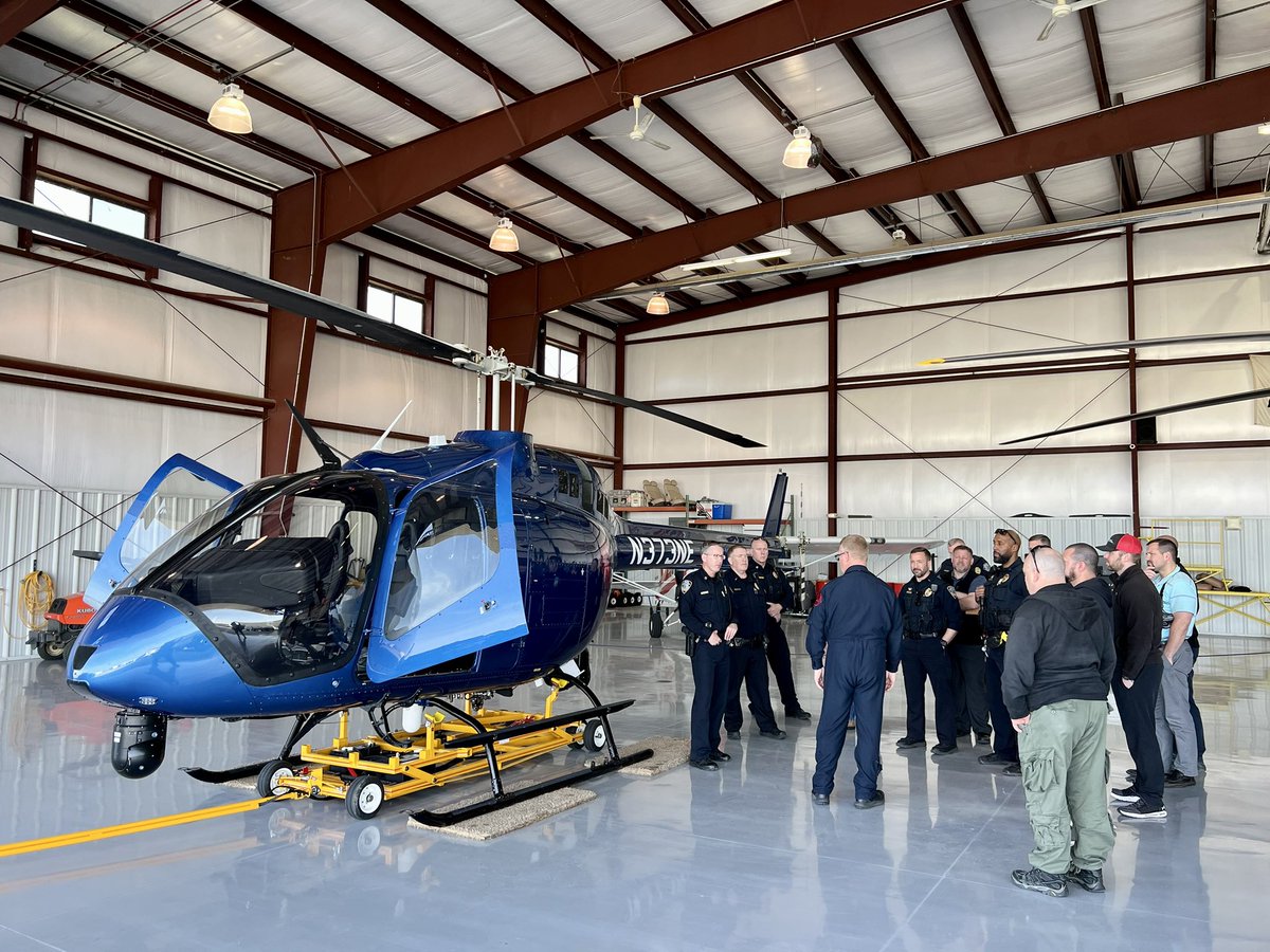 Thank you to the <a href="/NEStatePatrol/">Nebraska State Patrol</a> for a tour of its hangar to learn more about AirWing capabilities. 

Lincoln Police and NSP work together on the ground and in the air to track suspects or monitor active scenes while reducing the impact on bystanders. 🚁🚔🚨 #NSP #LNK #LPD