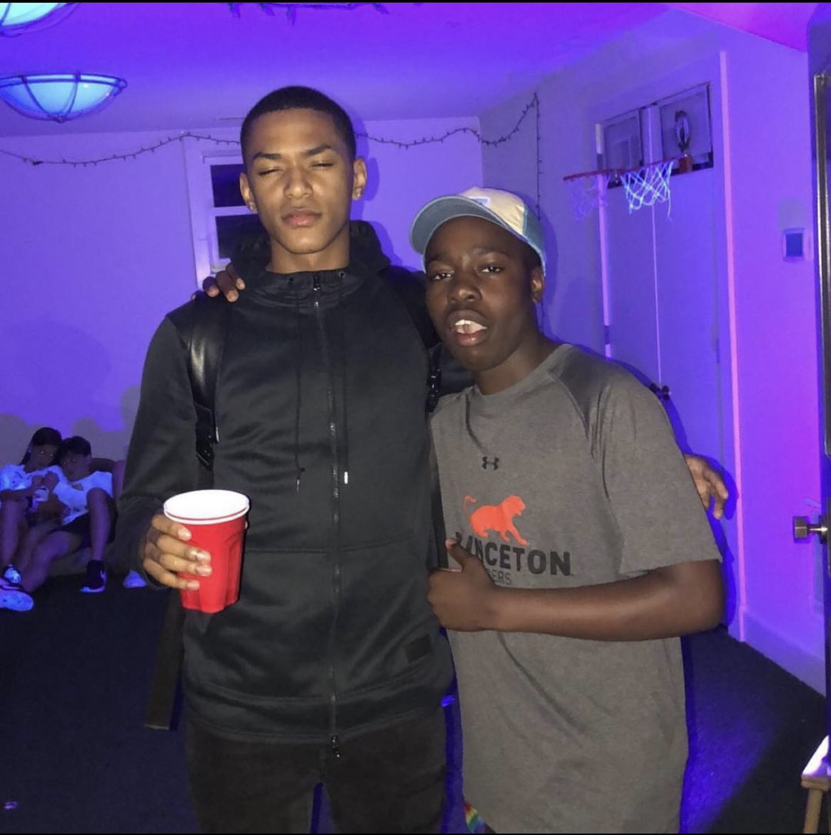 josh5green's tweet photo. good times @kollysho3 https://t.co/giWx8Bn2Il