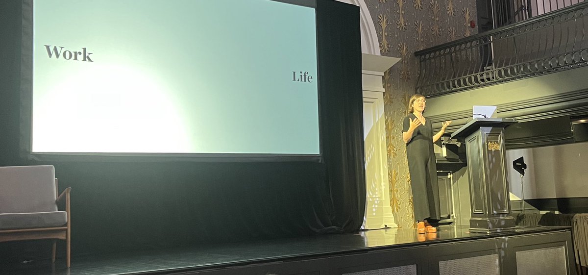 Who am I? Such an inspiring talk on self discovery from <a href="/jessicahische/">Jessica Hische</a> at <a href="/FITC/">FITC</a> today 🥰