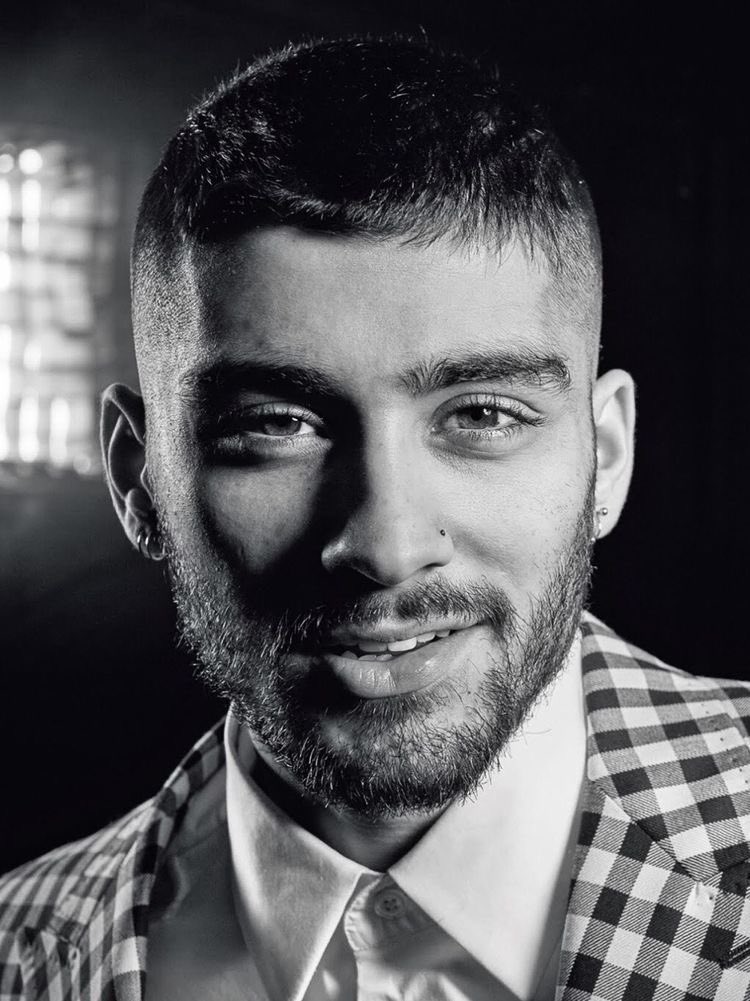 ZJMCRAVE's tweet photo. zayn malik is so beautiful. https://t.co/zizWvZ1FSD