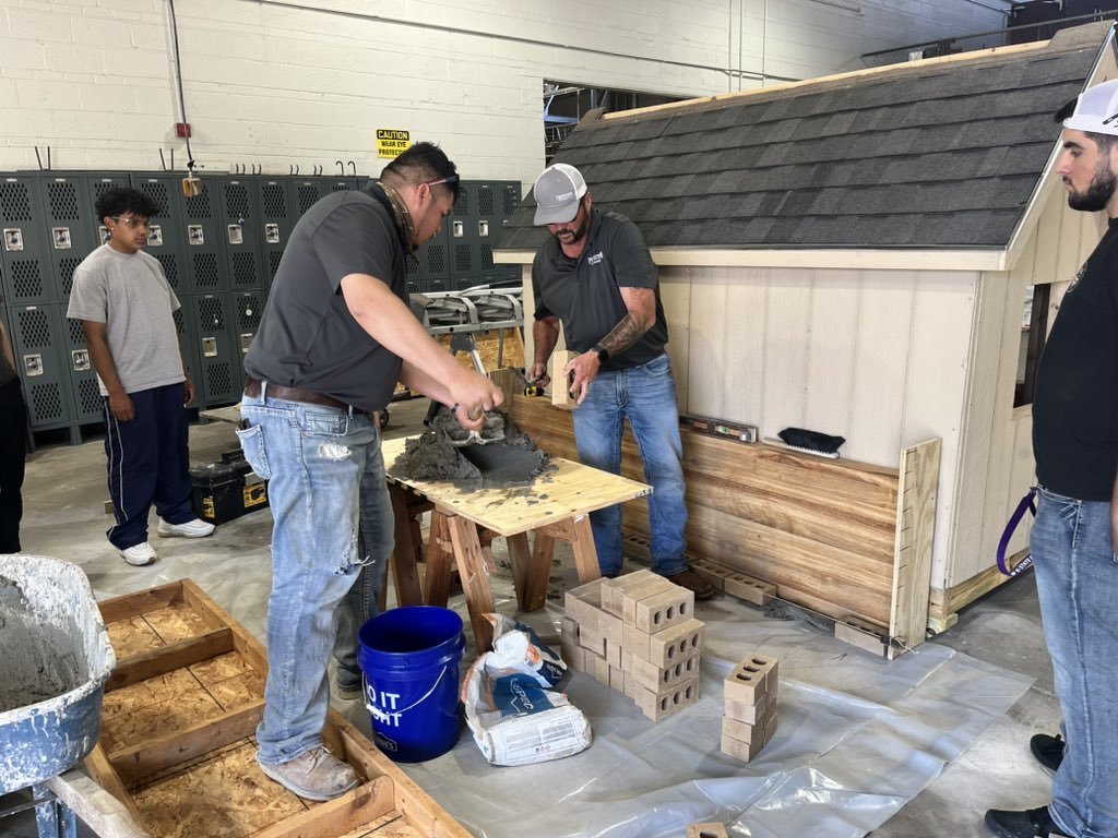 Thank you to Justin and Valentine with Perfection Masonry for helping <a href="/WichitaUSD259/">Wichita Public Schools</a> East High students as they prep for the Skills USA Competition.  <a href="/AaronHaselwood/">Coach Haselwood</a>