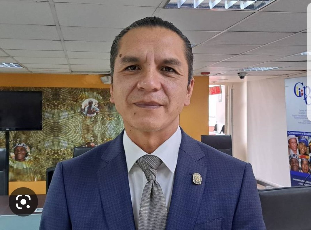 AQUI ESTÁ LA FUENTE DE LA BESTIALIDAD.
EL QUE NOS TIENE VIVIENDO EL TERROR DELINCUENCIAL EN LAS CALLES.