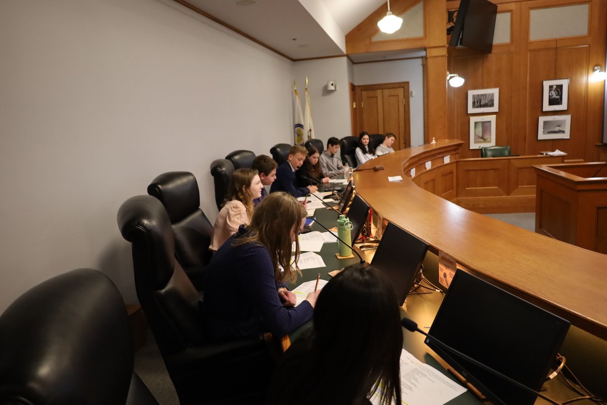NorthbrookGOV's tweet photo. Yesterday was Student Government Day at Village Hall. After shadowing Village staff and board members during the day, students held a mock board meeting to decide how to solve an issue related to Hoop Houses in Northbrook. We are so proud of our young residents! #ThriveHere https://t.co/tkAsin0Uw2