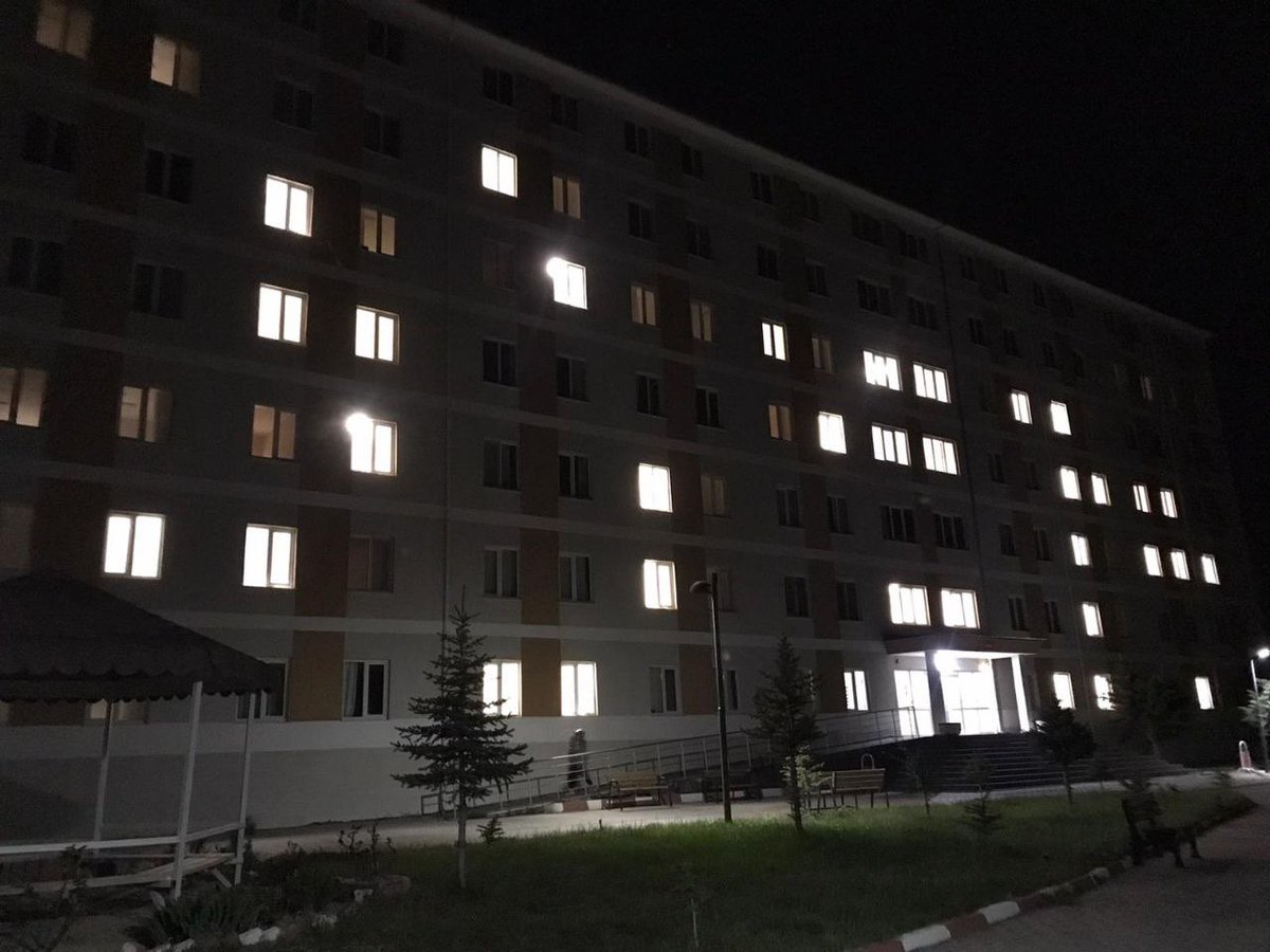 Lütfen sayın yetkililer sesimizi duyunuz
24 Nisan da açıklanacak kararın 
TÜM FAKÜLTELERDE YÜZ YÜZE/HİBRİT EĞİTİM OLMASINI İSTİYORUZ  <a href="/DrHasanUslu/">Hasan USLU 🇹🇷🥇</a> #nigdehibritistiyor #nigdeicinhibrit <a href="/NOHUniversitesi/">Niğde Ömer Halisdemir Üniversitesi</a> 
#ohurektoruneguveniyor 
#ohuicinhibrit 
SİZLERE GÜVENİYORUZ