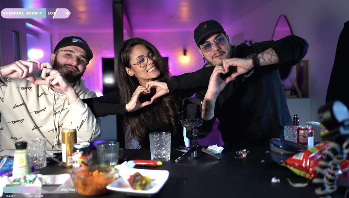 MERCI ❤️
On a grave golri même si j’étais à deux doigts de tomber dans les pommes à force 😂😂😂

Vous êtes mes boss, merci ♥️

<a href="/Lezart_/">Lezart 🦎</a> <a href="/f4na_/">Fana</a>