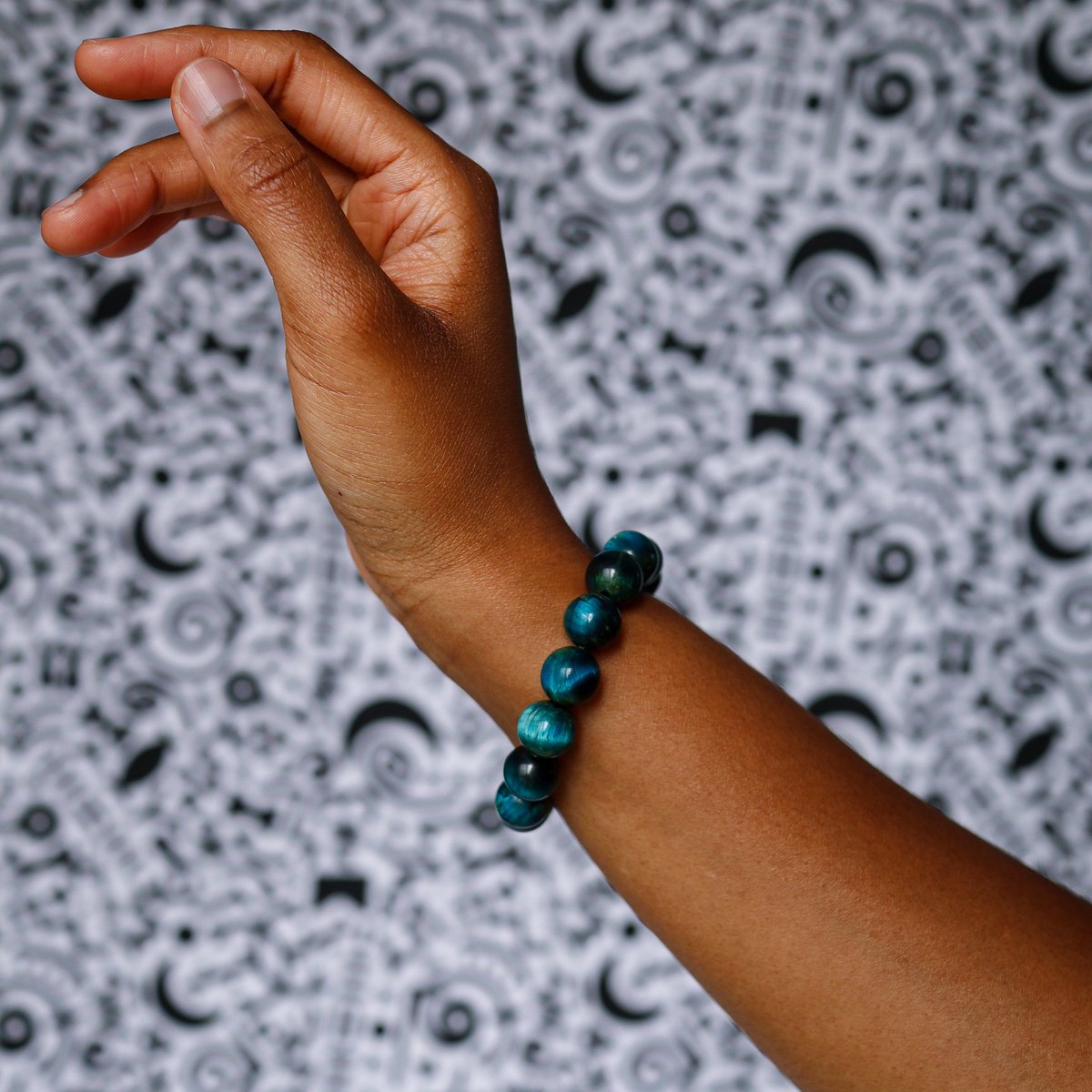 bandelemuse's tweet photo. Keep motivated and patient with our Blue Tigers Eye Bracelet. Get yours today.

https://t.co/U5xObLj8AM https://t.co/Os3YqOT975