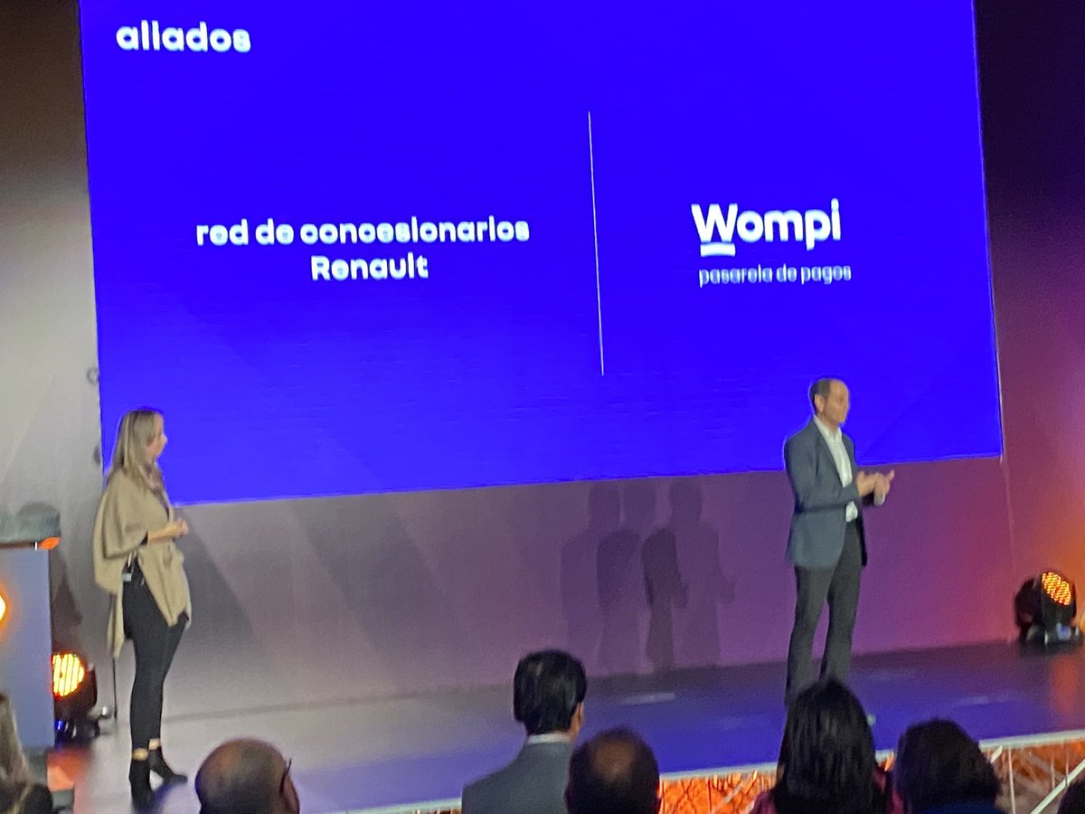 acelerandocol's tweet photo. #FelizMartesATodos #FelizMartes #tecnologia: #Renault ingresa en el mundo de la venta digital con su #ecommerce teniendo como aliado a #MercadoLibre y #Autostok. @Renault_Co @Mercadolibre @AutoStok https://t.co/on7J3bgJCZ