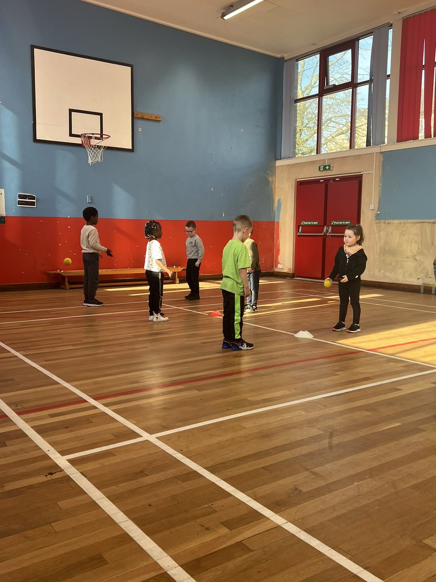 isla_iduncan45's tweet photo. P1D and Mrs Duncan
First RADS session of this term today. Skills development🌟#throwingskills
@Kirkhill_School https://t.co/ozl7ImH5C3