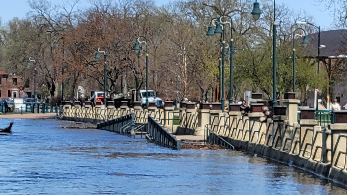 Bill Graul on Twitter "MississippiRiver at Riverside Park in La
