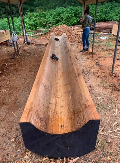 ANHC's tweet photo. Follow along as we share the process of turning a 20ft log into the first boarding school healing totem in Alaska.
.
.
#AlaskaNativeHeritageCenter #TotemPole #AlaskaNative #Anchorage #Alaska #AmericasCulturalTreasures https://t.co/1WXMqyka9o