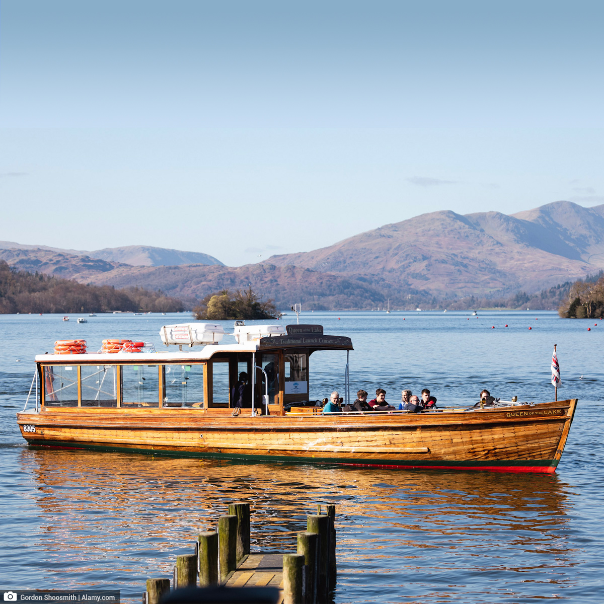 Windermereboats's tweet photo. Queen of the Lake ferrying walkers back from the Western shore.
The last boat of the day on our circular boat/path route - Walker's Ticket > https://t.co/deAT3pWqrh
#lakedistrictwalks #walkersticket #ferryhouse https://t.co/cmC3FFgAU9