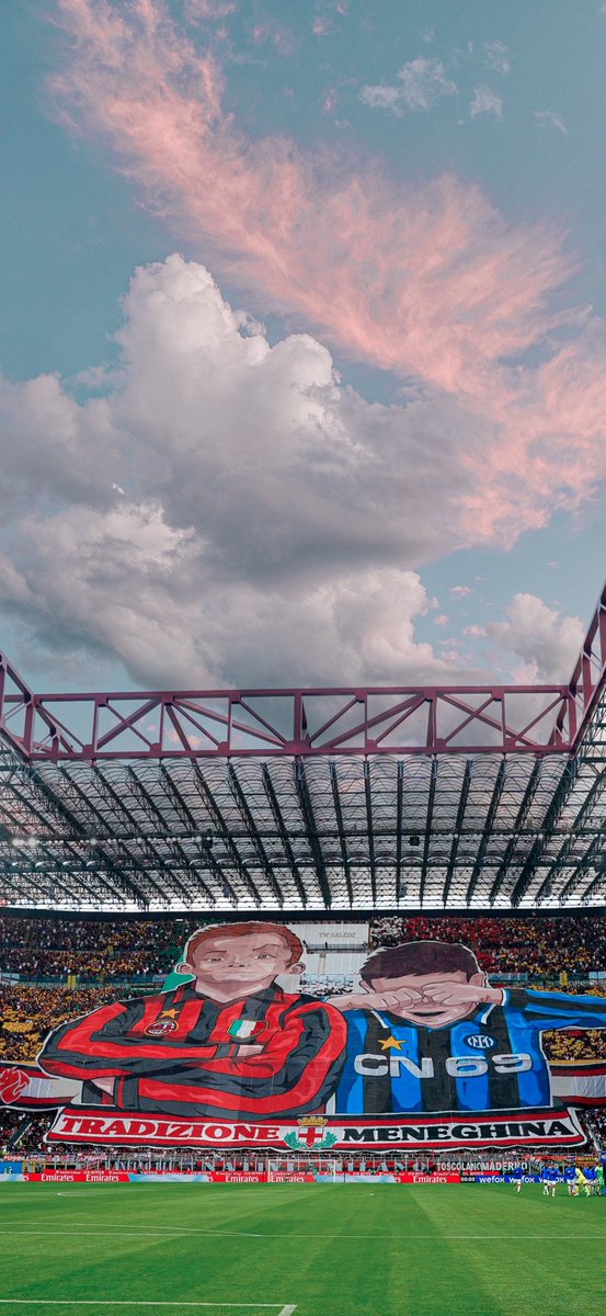 TheoNicholas19's tweet photo. #ForzaMilan #SempreMilan @acmilan 🖤❤ https://t.co/VQ6IiU2Xdw