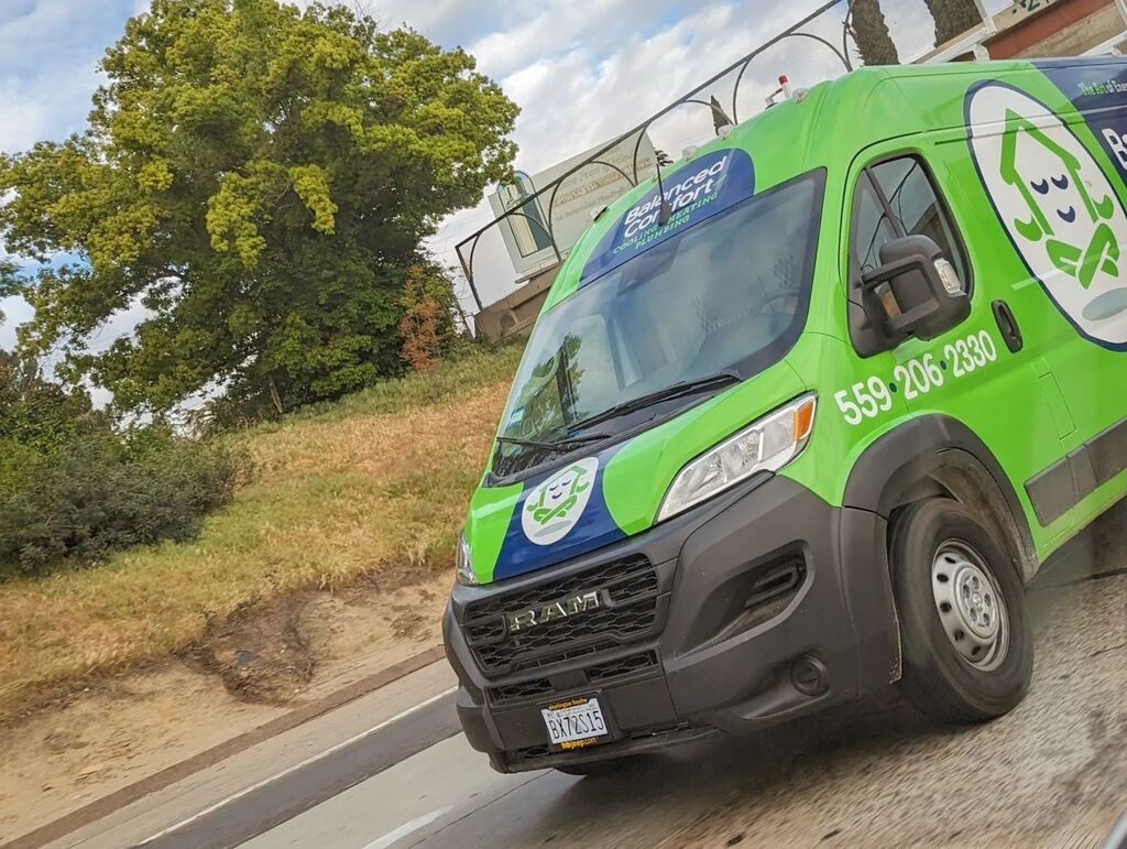 JustCarsTrucks's tweet photo. The #FiatDucato in the US as a #Dodge #Ram #DodgeRam #DodgeRamProMaster #RamProMaster
#CitroënJumper #PeugeotBoxer
#JustCarsandTrucks #cars #trucks #luxurycar #junkcar #car #truck #jeep #suv #van #minivan #pickuptruck #pickup #coupe #wagon #hatch #hatch… https://t.co/Yy0vwkm8kb https://t.co/GqvMJrEugA