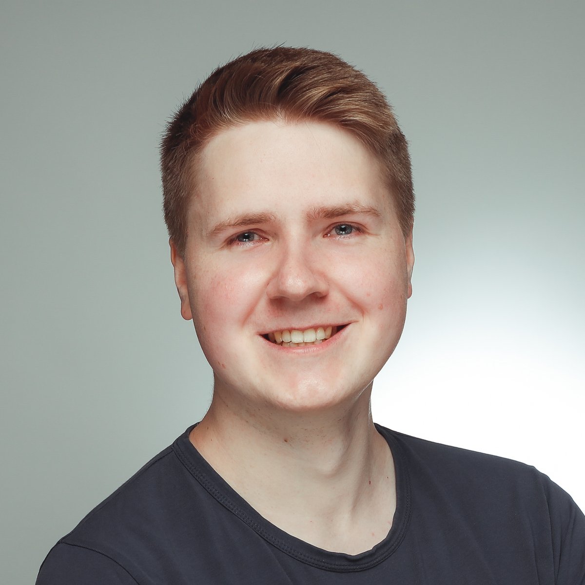 cuegeeit's tweet photo. 🌟 Say hello to Daniel Kugler, another amazing consultant at #cuegee! As a CKA and #RedHat certified specialist in #containers &amp; #kubernetes, he specialises in automated deployment, IaC, CI/CD pipelines, &amp; automated testing. Get to know, Daniel at #KubeCon2023 🧑‍🚀 #CloudSolutions https://t.co/8NlNVXKlrd