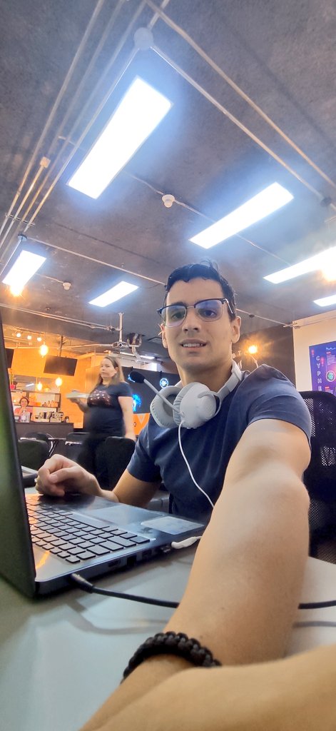 ¿Lo recomiendo? Claro que yesss. Es otra de las opciones para nómadas digitales y quienes quieran trabajar remoto en Caracas.