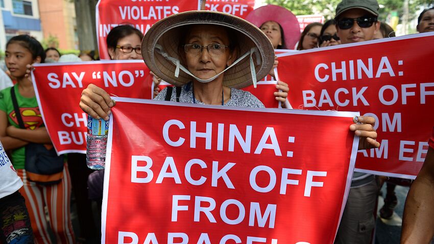 thelittlenomnom's tweet photo. @committeeonccp @chairmang @CongressmanRaja Enough is enough! Time to kick the CCP off US soil!
#WorldAgainstChinaHegemony #FuckOffCCP #ChinaGetOut #CCPTerrorism #CCP #China @committeeonccp @chairmang @SenRickScott @MarshaBlackburn @SenMarcoRubio https://t.co/e5hxjKlP76