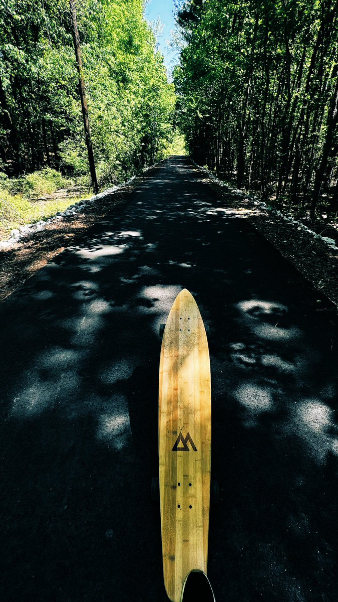kenichi_exp's tweet photo. Longboard break🛹 https://t.co/iH3z2wRLRw