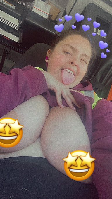 Working hard boobies 😉😉 https://t.co/xsO1BJXRCQ<a href="/tag/website"class="tags"><span>#website</span></a><a href="/tag/links"class="tags"><span>#links</span></a><a href="/tag/cashapp"class="tags"><span>#cashapp</span></a><a href="/tag/sendtips"class="tags"><span>#sendtips</span></a><a href="/tag/contentcreation"class="tags"><span>#contentcreation</span></a>