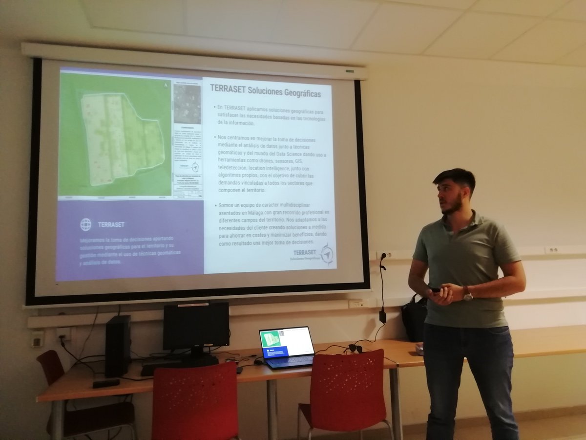 geo_jrc's tweet photo. Introducing drones, machine learning and remote sensing. Learning from @Terraset_esp with Guillermo and Lorena @IGSADABYRONUMA @PepeDamianRS in GIS course of environmental sciences @CanalUGR @gradogeo_ugr #EGEMAP Next Friday to @Casabermeja_Ayt to flight @DJIGlobal @pix4d https://t.co/BUFN0NV1Q5