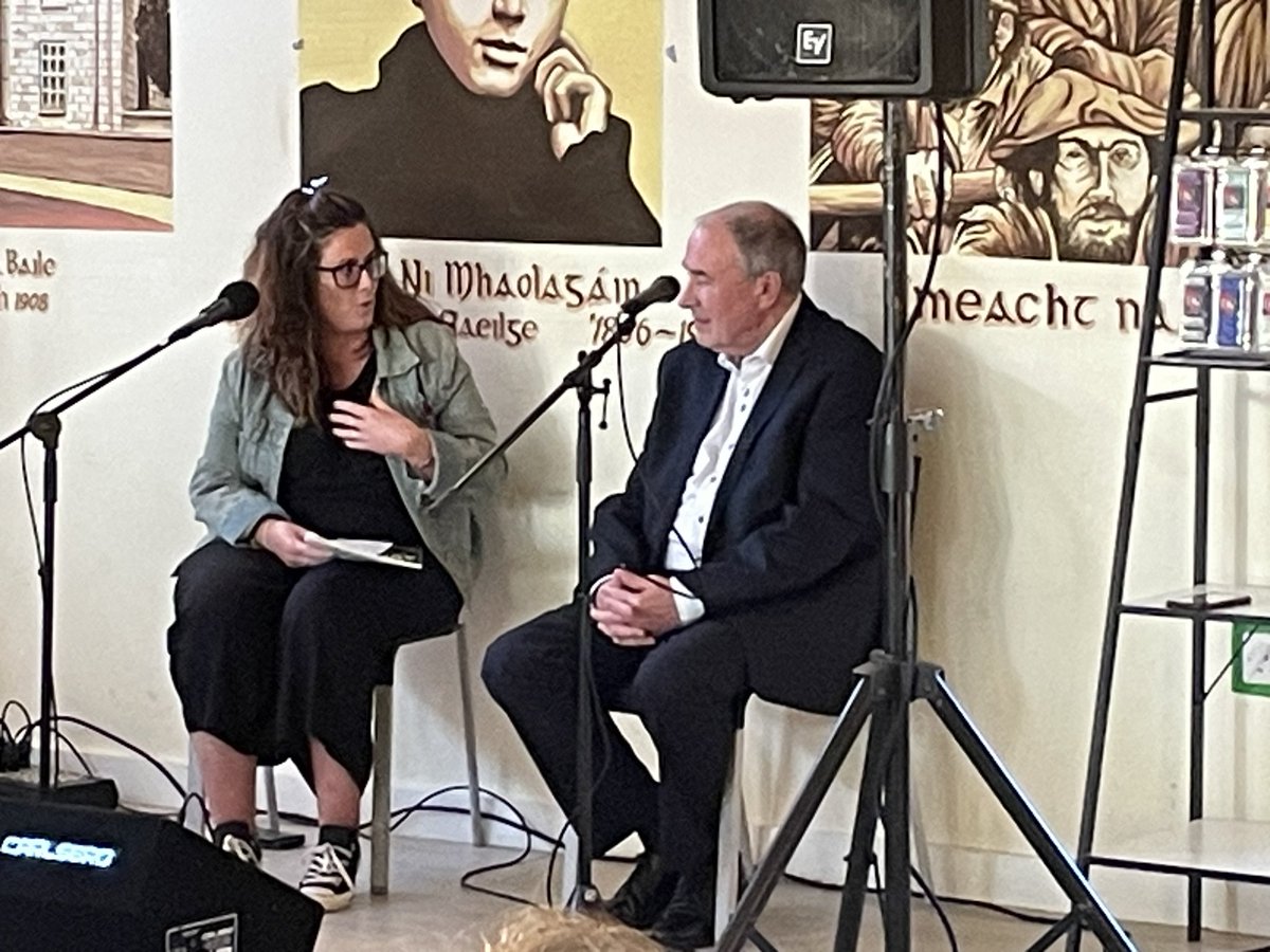 DeclanKearneySF's tweet image. One of the architects of the Good Friday Agreement, Sinn Féin veteran, Mitchel Mc Laughlin, in conversation with @LucilleOHagan tonight in #Crumlin alongside @annemarielogue &amp;amp; @MaighreadNiChon