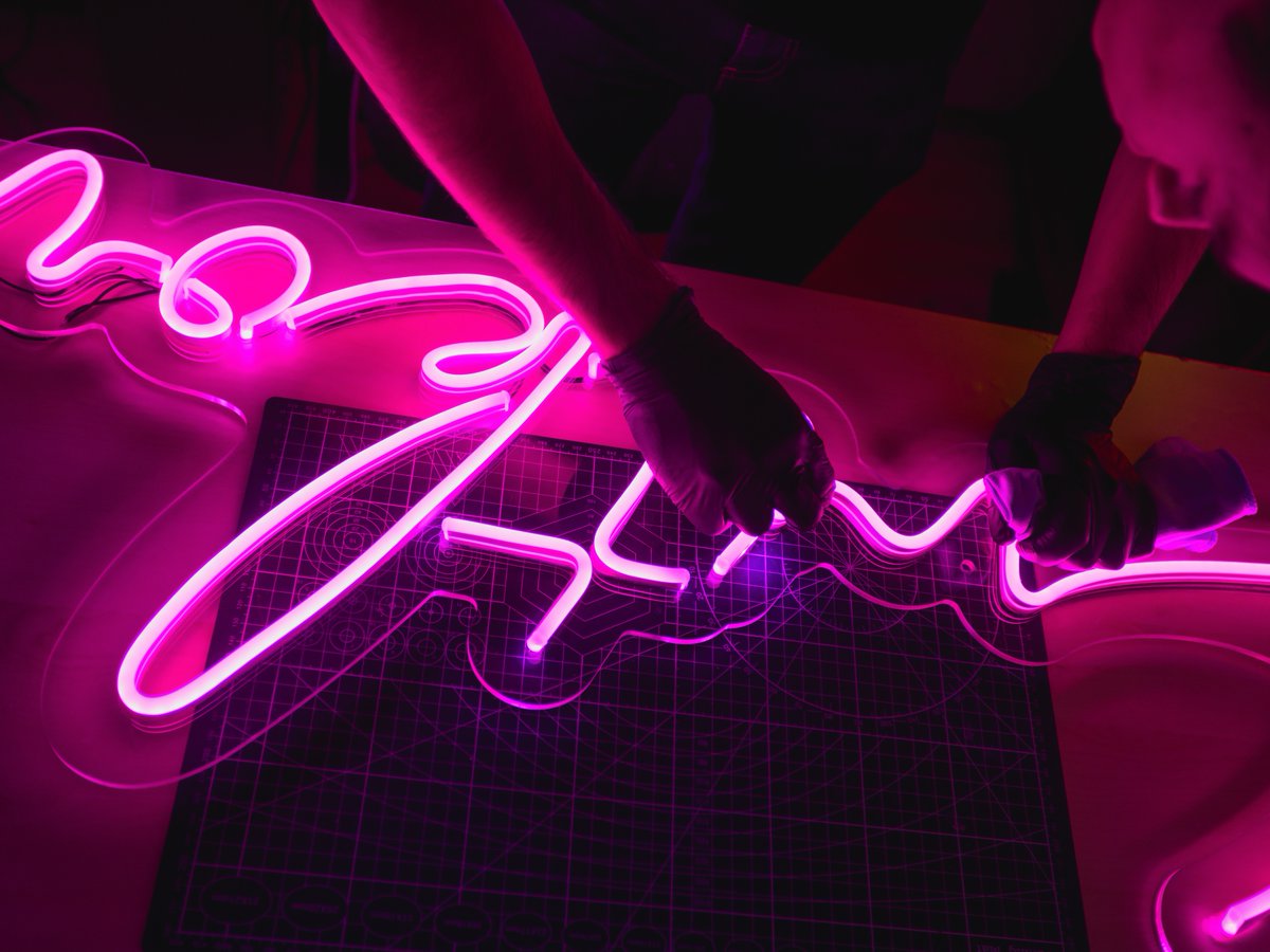 Westcan Lighting tweet media