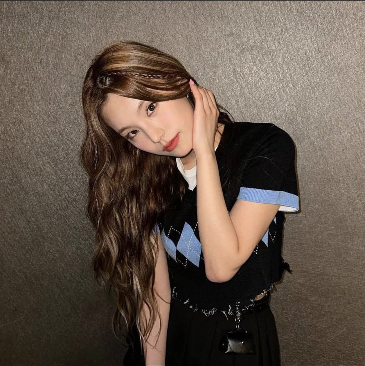 auroraxluvv's tweet photo. https://t.co/cOeQTQUWLB
