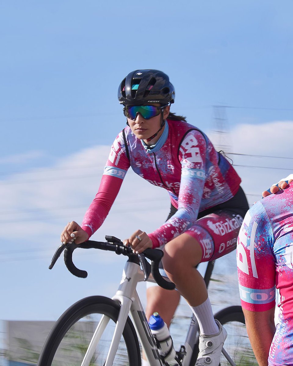 ROTOR_bike's tweet photo. Pedal your way to happiness, one ride at a time!
π΄π»ββοΈ bizkaiadurango
#ROTOR #ROTORbikecomponents #bizkaiadurango #bikecomponents #cycling https://t.co/81KC9adH9B