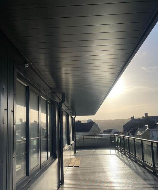 Another job ticked off – and we’re particularly proud of this one!

Our aluminium fascias, soffits and downpipes were installed here to help give this lovely balcony a contemporary feel!

Our offering extends far beyond #rainwatersystems…

Find out more:
rainguard.co.uk/cornice-fascia/