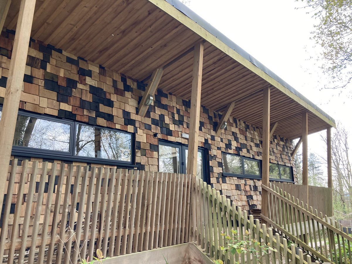 WeCanMakeHomes's tweet photo. Great to be at WoodLab in Totnes with #TreeRadicals Al Tempest & @LivingEconomics β¦.plotting all things local timber, stewardship of land, forests & homesβ¦ and complicated joinery ππ²π³π²π³π²π³π²π³π²π³π²π³π²π³π²π³π² https://t.co/7uxmB2jE8H