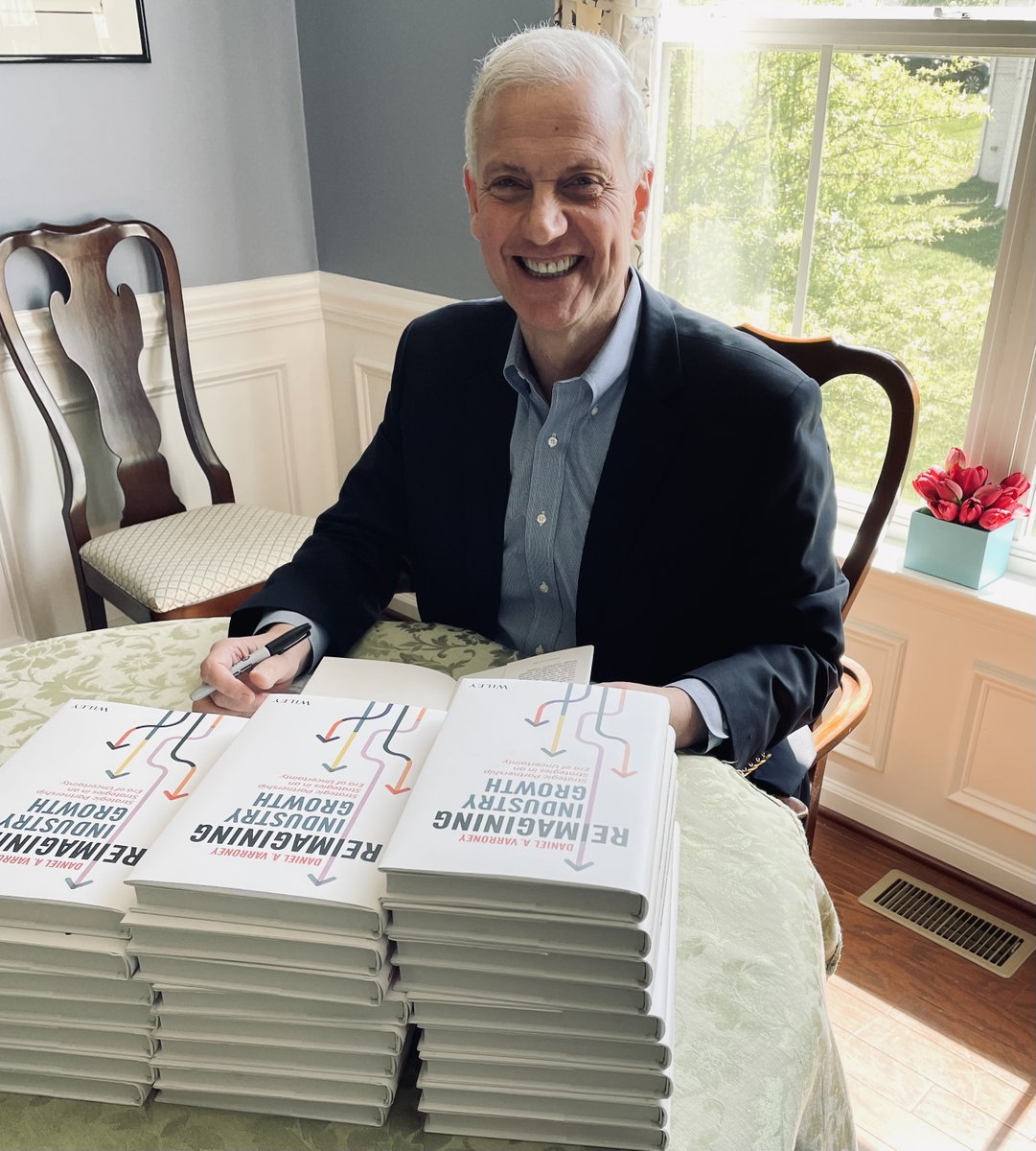 Dan_Vee's tweet image. It's an honor to sign copies of "Reimaging Industry Growth - Strategic Partner Strategies in an Era of Uncertainty" tinyurl.com/m6av7jpe for @AlisonBodor,  president &amp;amp; CEO, @AFFI, and the Board of Directors. #strategicthinking #strategy #strategyexecution #industryleadership
