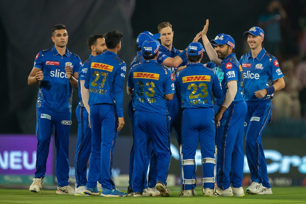 A superb all-round performance by Mumbai Indians once again. Cameron Green impressed with both bat & ball. Ishan & Tilak’s batting is as good as it gets! The IPL is getting more interesting every day. Great going boys!💙 And finally a Tendulkar has an IPL wicket!😛 #SRHvMI