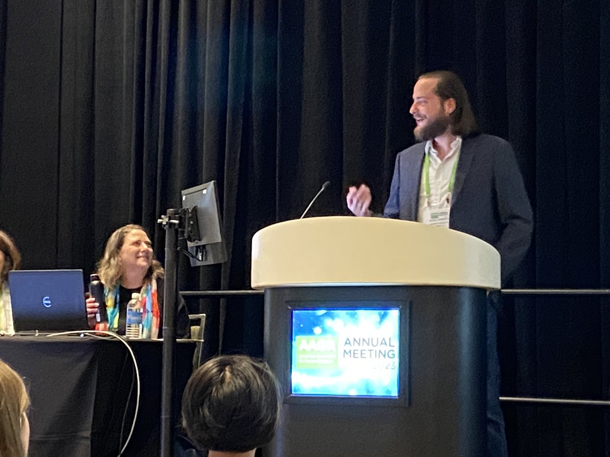 Thanks <a href="/JADoher1/">Jennifer A Doherty</a> for organizing an outstanding session on biomarkers and survivorship. #Epigeneticclock <a href="/JKresovich/">Jacob Kresovich</a> <a href="/MoffittNews/">Moffitt Cancer Center</a> #aspirin <a href="/huntsmancancer/">Huntsman Cancer Institute</a> @NeliMUlrich #aspirin #cardiacaging and so many more