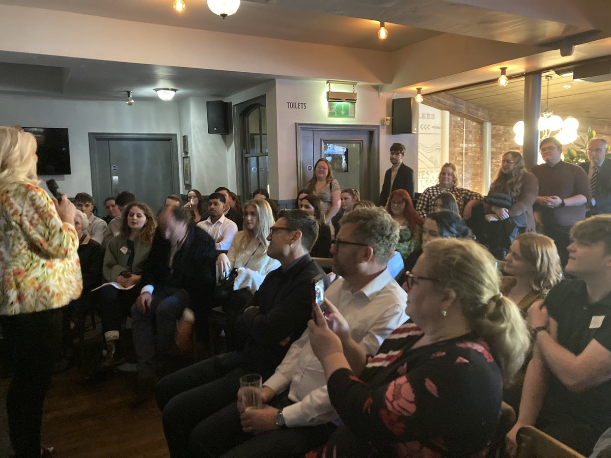 Claire Ebrey tweet media