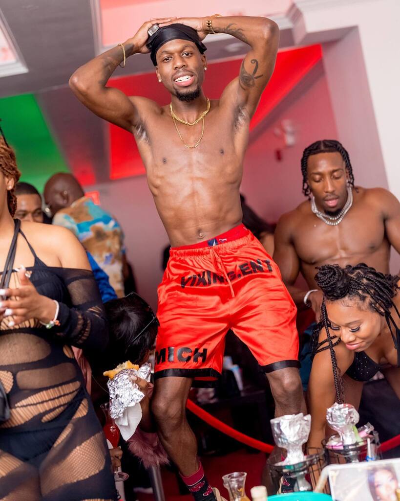 welime's tweet photo. Photos from Ace Champagne & Lingerie are up!
⚡️ Event: @viking.ent
📸 Photos: @trincityphotos
🔗 Link in bio for more...
.
#welime #caribbean #event
#party #photography #nyc https://t.co/DlhlKz3mER https://t.co/SiLSsDUXXY