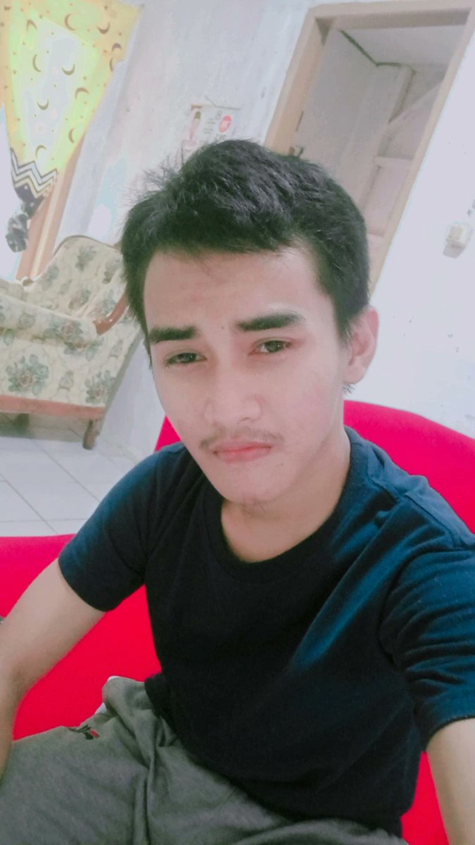 lubis_alip's tweet photo. Bangun2 waktunya sahur semuanya https://t.co/Rnz3AAv508