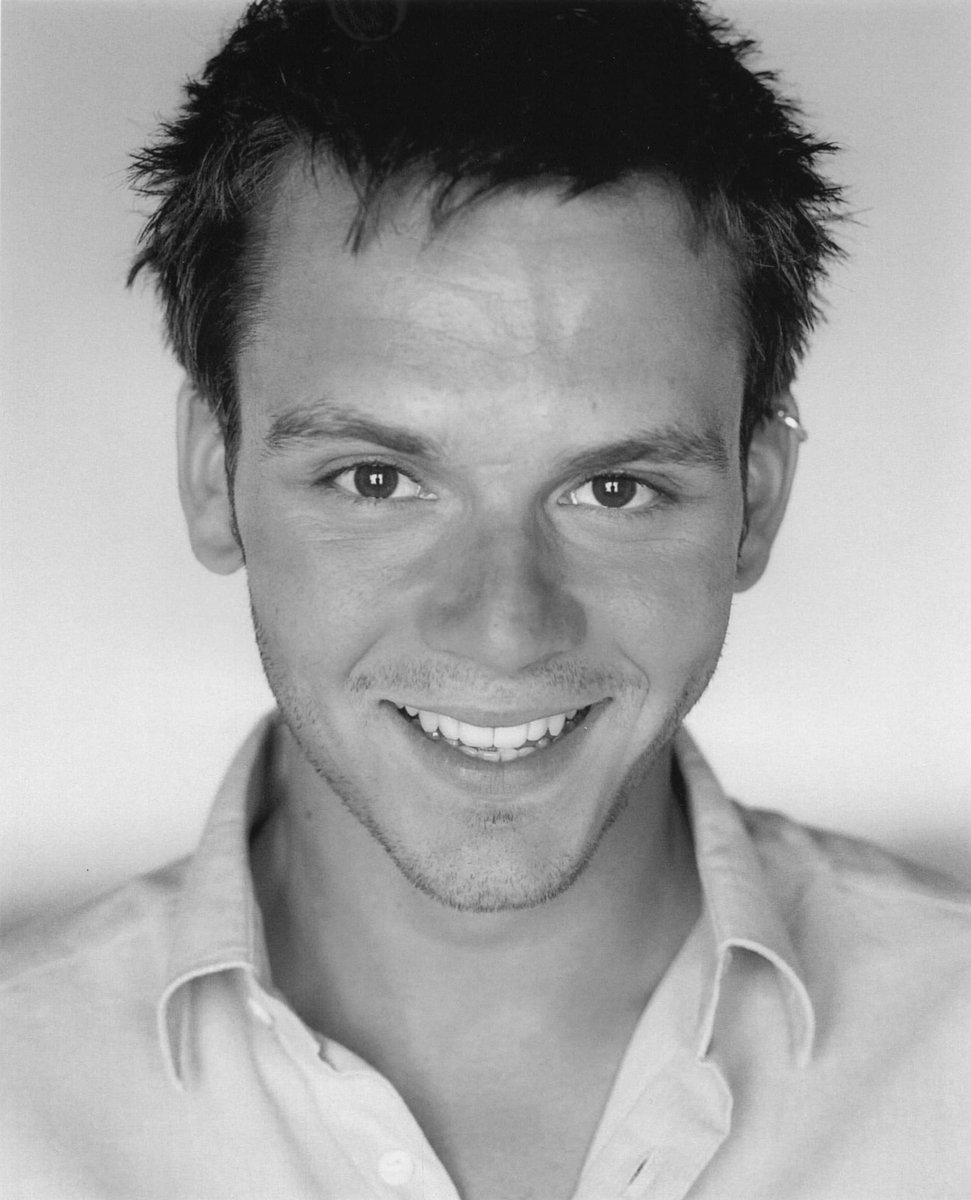 DanaJKHobi's tweet photo. You were too good for this world and so so loved, fly high in paradise pop prince 💔🥺 #paulcattermole #Sclub7 https://t.co/BK4FA8CxWm
