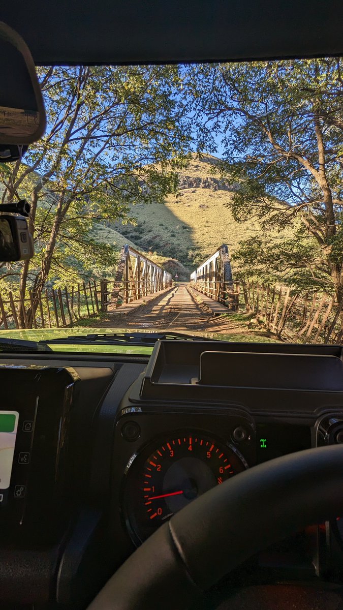 molefiksello's tweet photo. Crossed some old bridges on the way to the mountains.
F2: General Hertzog Bridge (#OrangeRiver) #EasternCape  #FreeState 🇿🇦
F3: Mosheshsford Bridge (Bell River) #EasternCape 🇿🇦
F4: Seaka Bridge (Senqu River), #Quthing 🇱🇸 
#visitSouthAfrica #visitLesotho #offroad #4x4 #travel https://t.co/A24QcuojoI