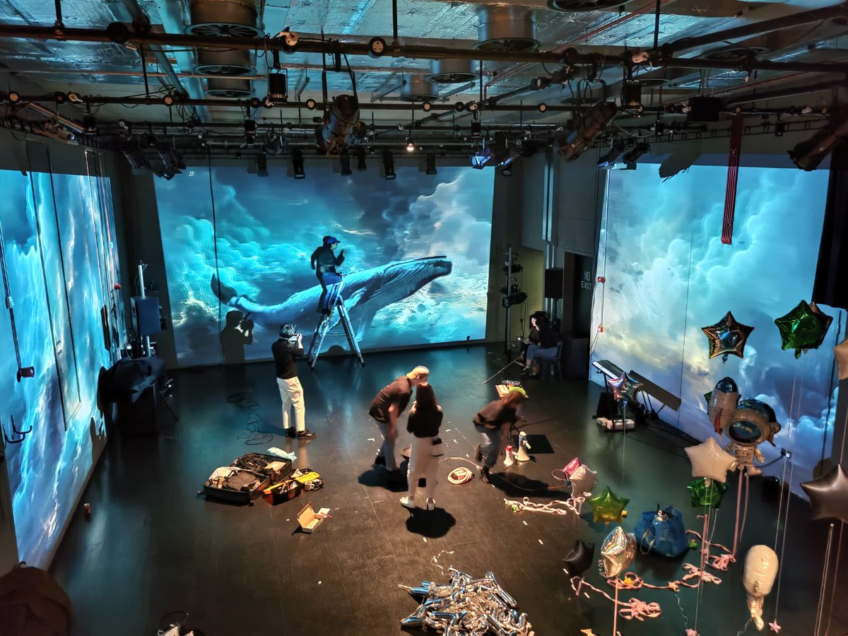 <a href="/ghosososost/">Ghost Chan</a> is not only performing at Bitter Moves Sweet Truths, he also creates projection visuals w/ @jef_choy, and builds cues for music and the 3-screen projection. If you are looking for a creative technologist, he is your first choice. 
For now: streathamspaceproject.co.uk/whats-on-calen…