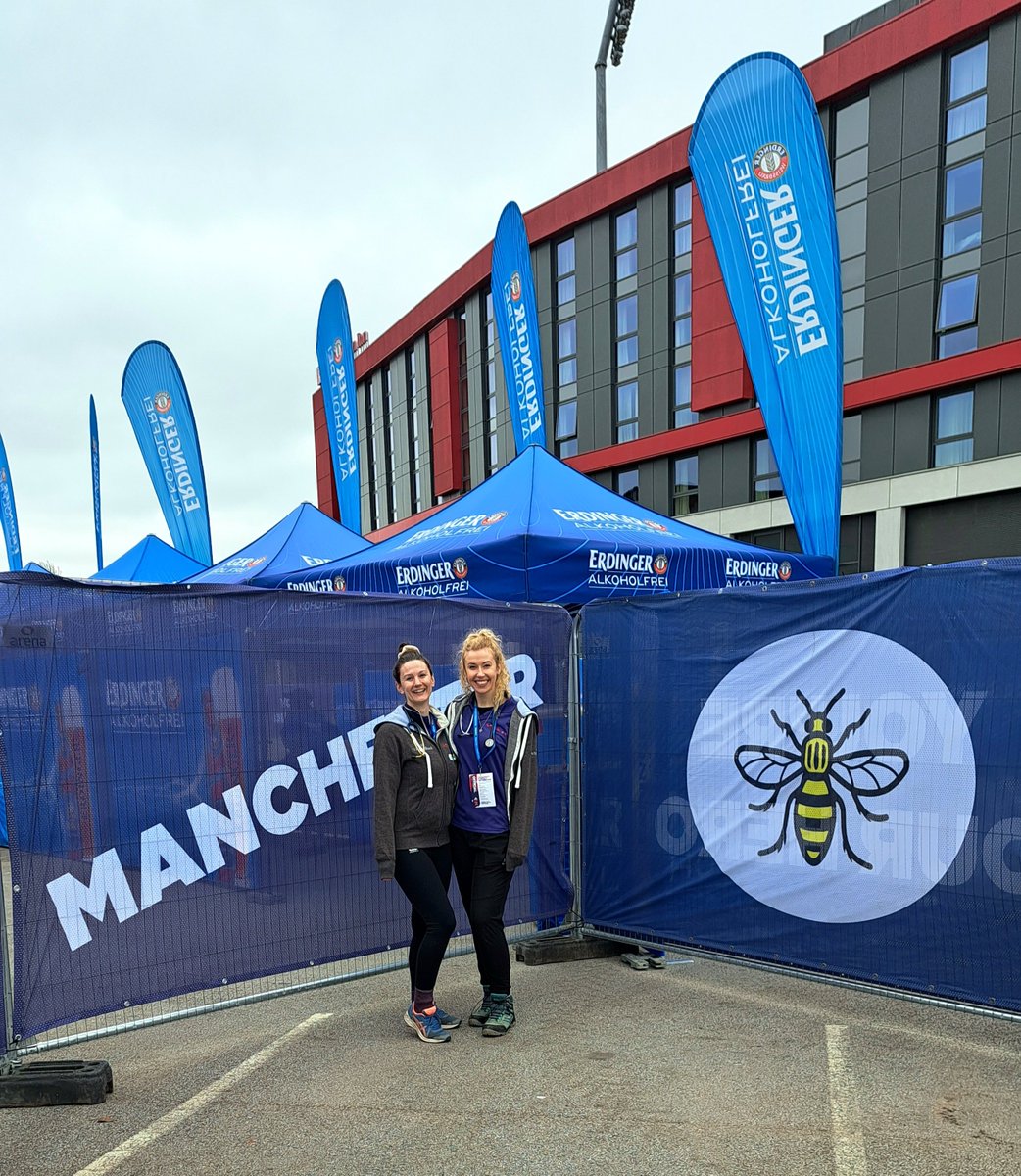 Beaut bee-sy day at the Manchester Marathon Medical Tent 🏃‍♂️ 🐝 

Well Done Runners 
&amp; Thank You <a href="/SportsMedics/">SportsMedics LTD</a> - brilliant teamwork and organisation 🙌

<a href="/Marathon_Mcr/">Manchester Marathon</a> #ManchesterMarathon #MarathonMedicine #SportsMedicine